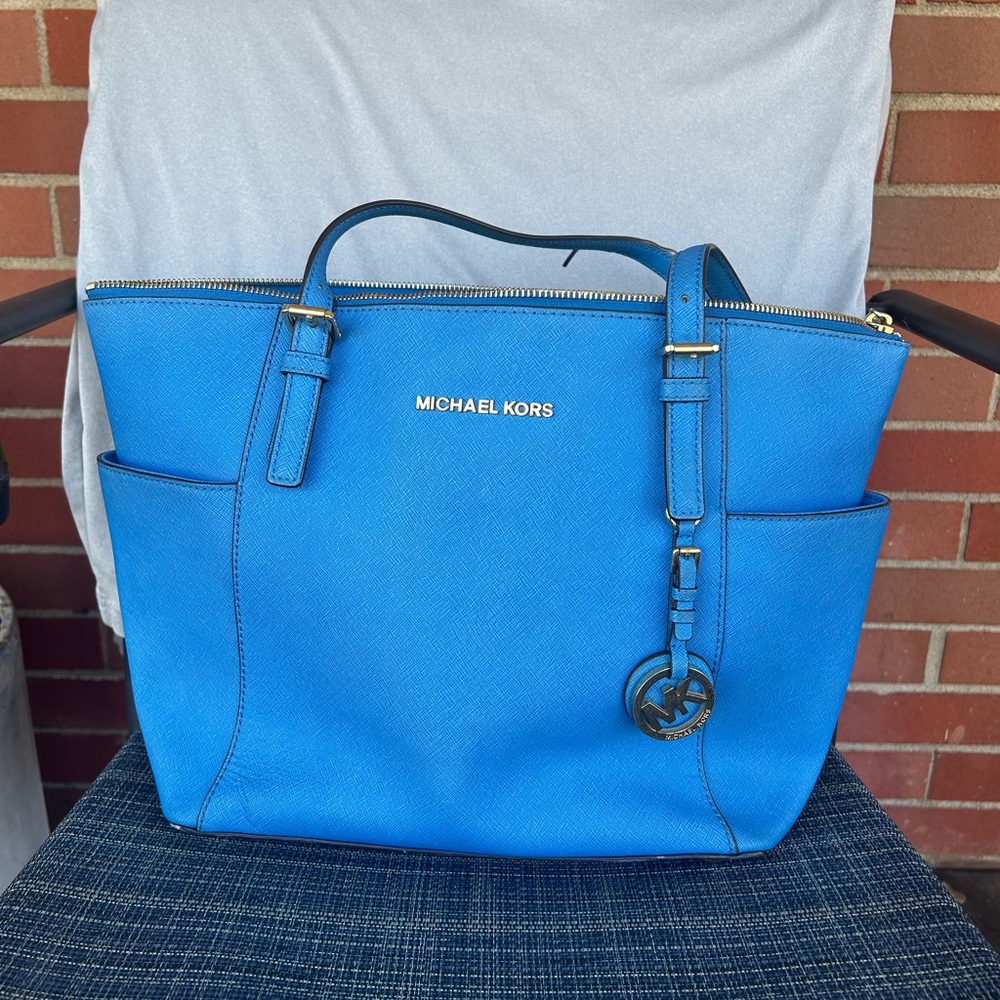 Used Authentic Michael Kors